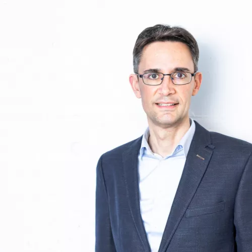 Porträtfoto Matthias Künzler