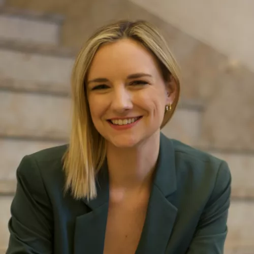 Moderatorin Darlene Schwabroch Portrait