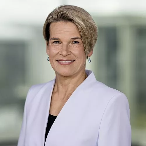 Abbildung Anna Engelke