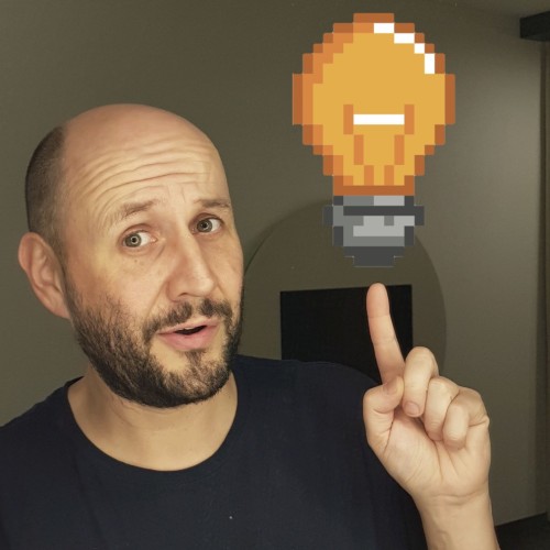 Gregor Walter mit Pixel-Glühbirne