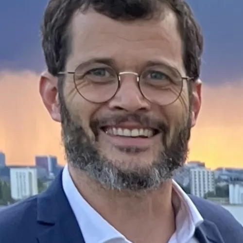 Benedikt Strunz, Investigativ-Journalist