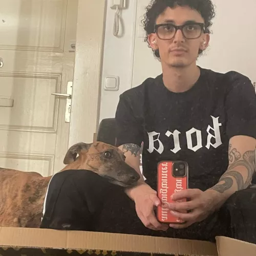 Hakan & 1 Hund