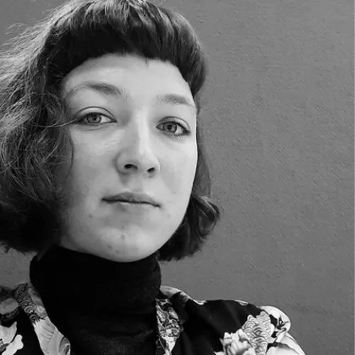 Schwarzweiß Portrait von Johanna Fischer