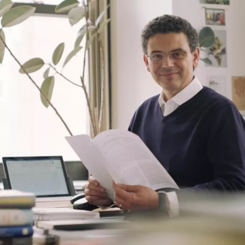 Professional Headshot of HDRO Director Pedro Conceição