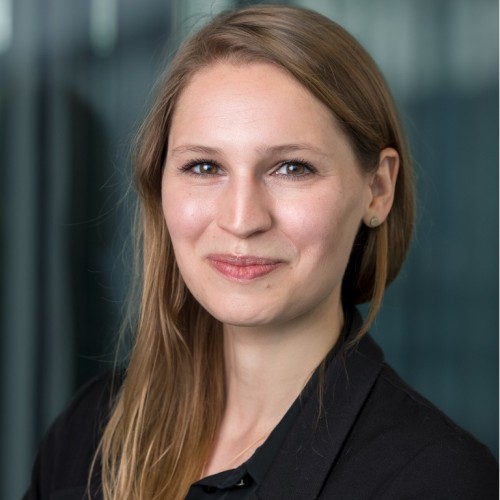 Profilbild Nadine Strauß
