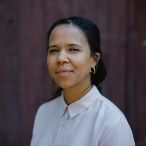 Portrait photo of Linda A. Thompson