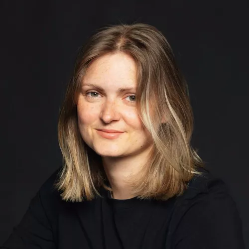 Frau 