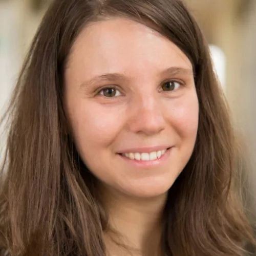 Portrait photograph of Jasmin Meinecke.