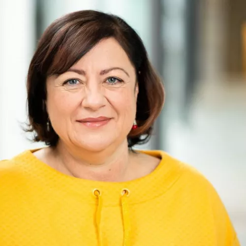 Dr. Bärbel Kofler